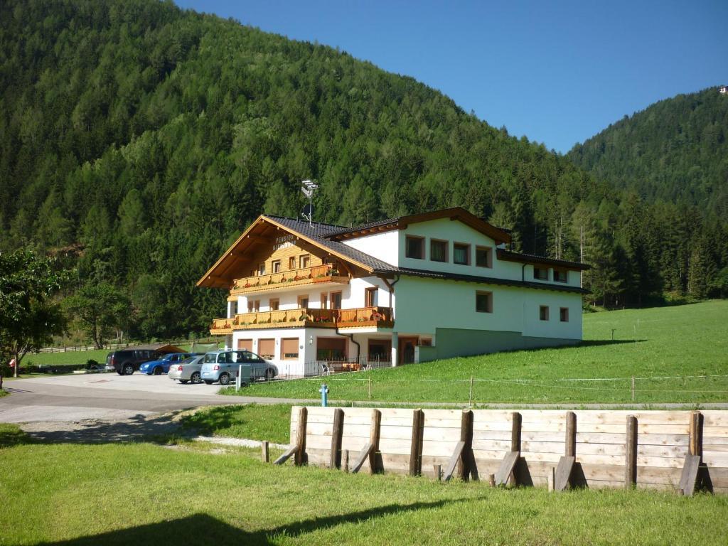 Pension Wiesenhof 프라인펠트 외부 사진