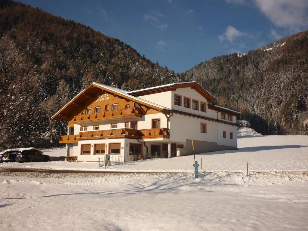 Pension Wiesenhof 프라인펠트 외부 사진